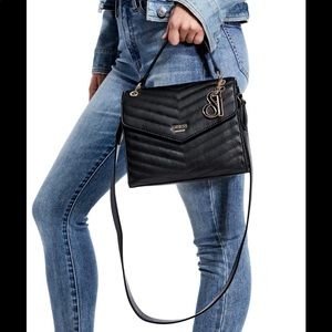 GUESS BAG